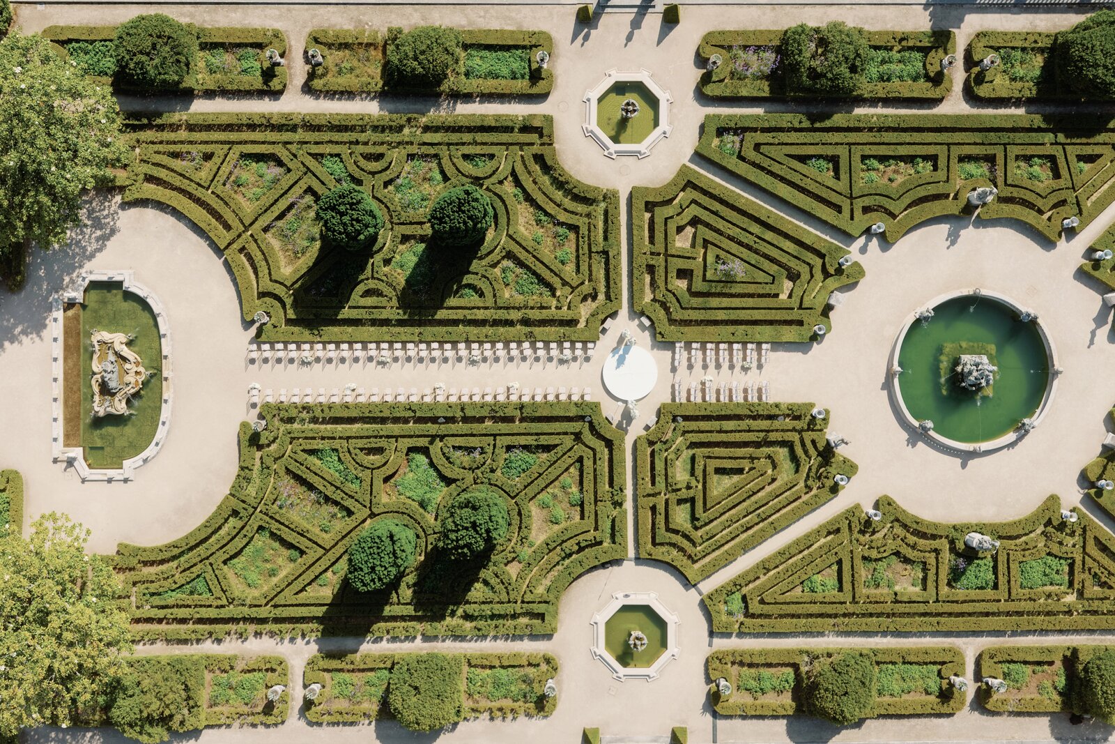 Top-down view of the boxwood garden maze and ceremony aisle
